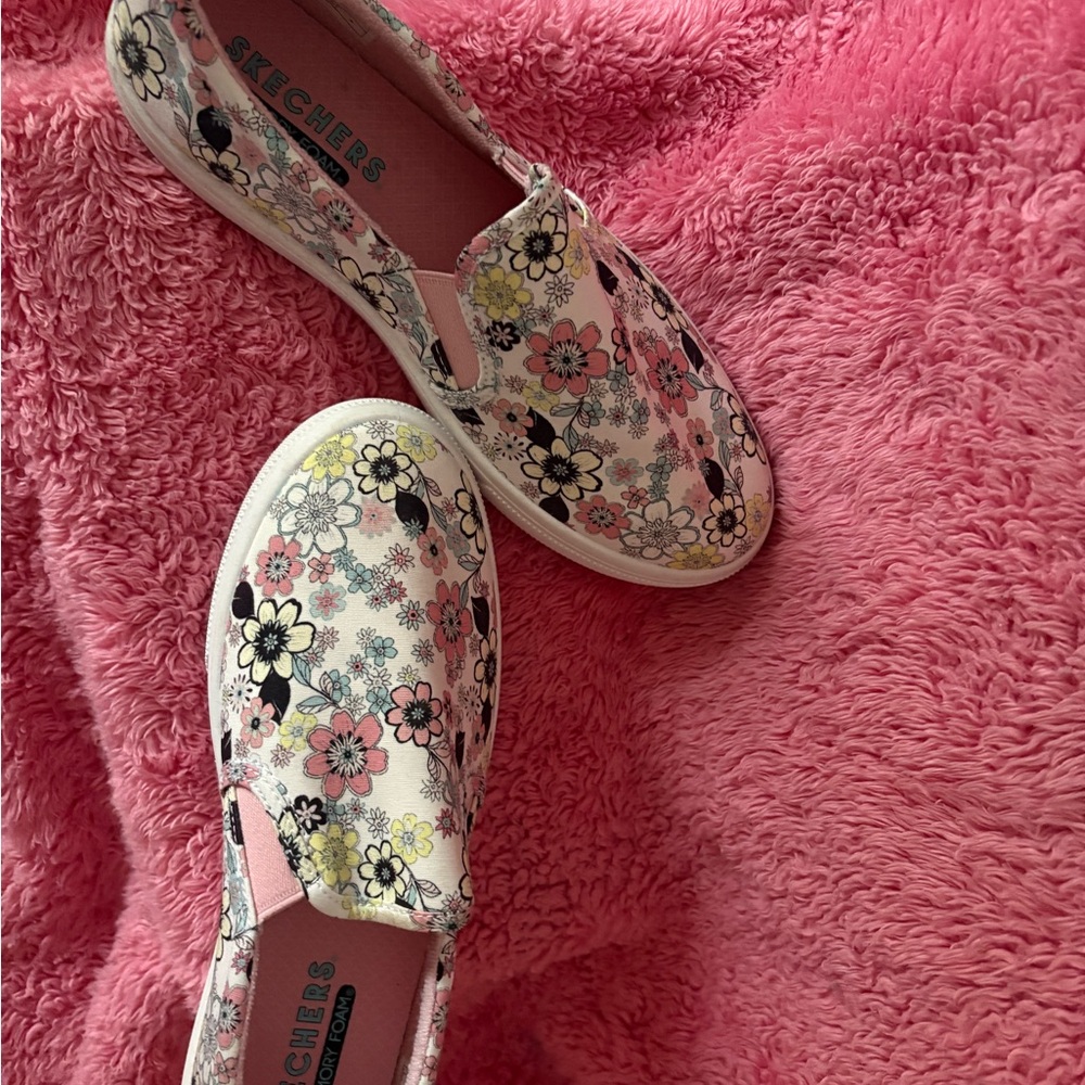 Skechers Women's Floral Slip-On Shoes - Pink and Yellow